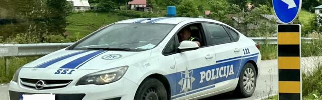Tuča u Dobroti, ima povređenih: Policija traga za jednom osobom