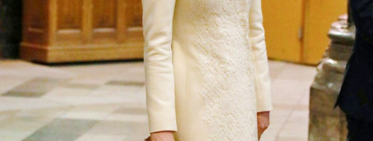 Mislili ste da se povukla? Kate Middleton novim outfitom pokazala da je i dalje na modnom tronu