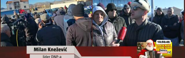 "Nećemo odustati: Knežević poručuje: Blokade se nastavljaju uprkos policijskim intervencijama (VIDEO)