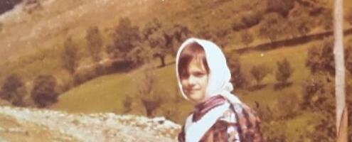 "DOK SAM ČUVALA KRAVE, MAŠTALA SAM O BELOM SVETU" Bila Armanijeva muza, radila na trafici i u pekari, a sad podelila životnu lekciju