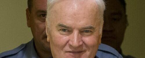 "I DALJE JE ISTO STANJE, JEDVA PRIČA" Sin Ratka Mladića poručio: Čekamo odgovor Mehanizma za puštanje na lečenje u Srbiju