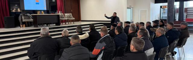 Organizirana edukacija za traktoriste “Siguran na njivi, bezbjedan na putu”