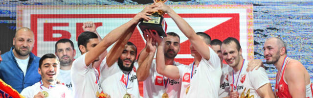 NAJVREDNIJI TROFEJ U ISTORIJI Bokseri Zvezde osvojili Kup šampiona
