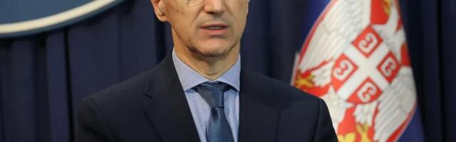 PREMIJER MACUT SA MINISTROM DEJANOM VUKOM STANKOVIĆEM: Tema sastanka realizacija nastave novoj školskoj 2025/2026. godini