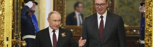 Vučić dobio čestitku od Putina: Ruski predsednik čestitao Novu godinu brojnim svetskim liderima