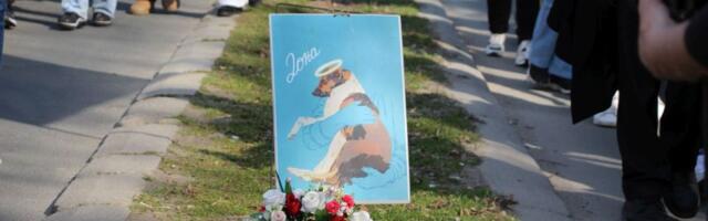 Skup u čast psa Done danas u Novom Sadu: Godinu dana od ubistva na protestu povodom generalnog štrajka