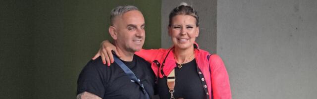 VARAO ŽENU U "PAROVIMA", A SADA JE LJUBI PRED SVIMA! Evo kako izgleda supruga koju je pevač bio spreman da zameni zbog Milojkove Milijane (VIDEO)