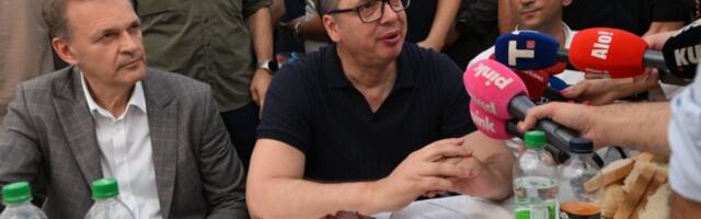 REŠIĆEMO IZVORIŠTE VODE U CRNOJ BARI! Vučić u Bogatiću porulio: Radimo i puteve!