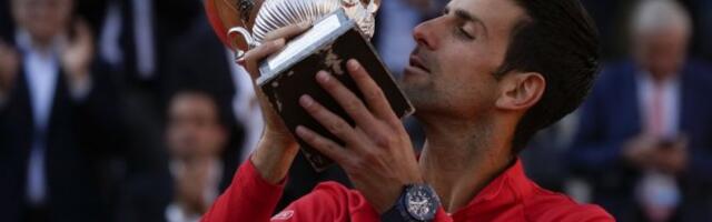 NOVAK NIJE APSOLUTNI FAVORIT, SVE ZAVISI OD NADALA! Nekadašnji šampion Rolan Garosa o šansama našeg tenisera u Parizu