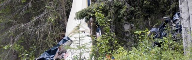 DIREKTAN SUDAR AVIONA IZNAD ALJASKE! Poginulo sedam ljudi, među njima i jedan političar! (FOTO)