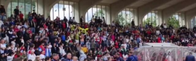 Turci UPALI na trening Srbije: Skandirali Tadiću (VIDEO)