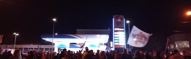 Pumpalo se glasno večeras u Topoli (VIDEO)