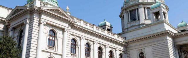 Opozicija predala Skupštini predlog izmena Zakona o biračkom spisku