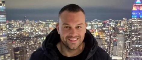 "SLUČAJNO SAM SAZNAO DA IMAM LEUKEMIJU" Bivši voditelj Pinka se već dve godine bori za život - Ogolio dušu: Radio na BK, vodio Dnevnik, a ovako sad živi