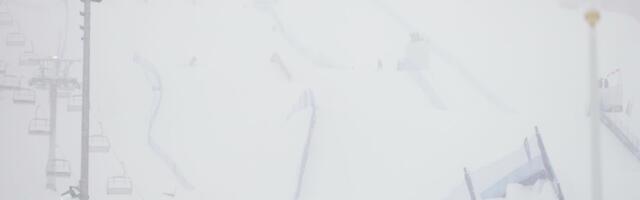 Snežni nanosi visoki par metara, strah od lavina: Hitna evakuacija sela u Alpima, ne nazire se kraj padavinama