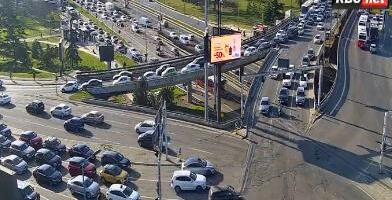 NA AUTOKOMANDI KRKLJANAC, NA BRANKOVOM DUGE KOLONE: Gužva i na Gazeli! GSP ide normalno (FOTO)