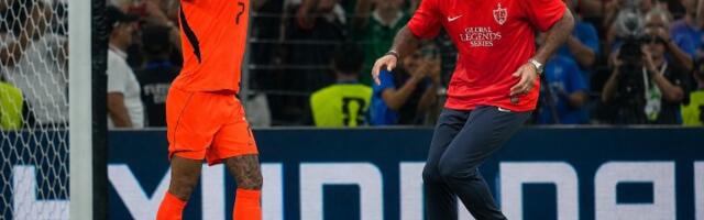 Istorija se surovo poigrala sa Klajvertima! Sin posle 26 godina doživeo očevu tragediju, isti promašaj šokirao sve (VIDEO)