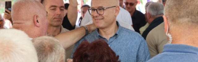 Вучевић у Рибарима: Избори имају судбоносни значај