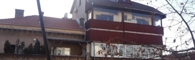 Ljudi ne mogu da prestanu da gledaju u arhitektonsko čudo u Beogradu - ovo samo u Srbiji može