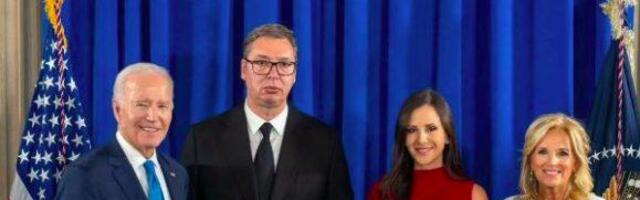 Vučić na zvaničnom prijemu kod Bajdena