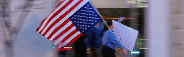 MASOVNI PROTESTI U AMERICI PROTIV ICE NAKON UBISTVA ŽENE U MINEAPOLISU: "Niko ne sprečava Trampovu administraciju da ubija građane, krade i otima ljudska bića"