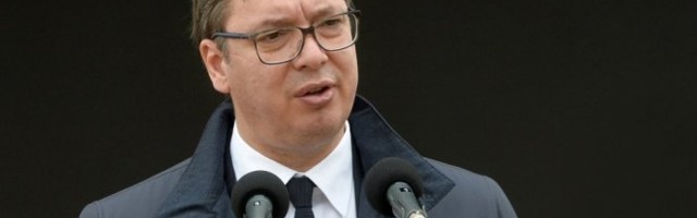 (UŽIVO) VUČIĆ PRISUSTVUJE SVEČANOSTI početka rada postrojenja Rafinerije u Pančevu! Pratite na Informer.rs
