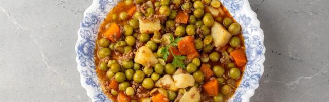 Kremasti grašak sa piletinom – jednostavan domaći ručak pun ukusa