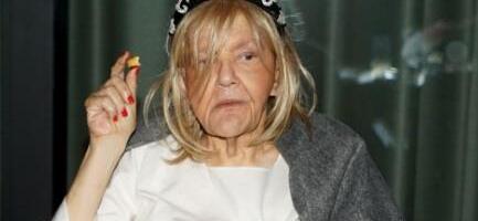 PEVAČI SU JOJ GODINAMA DOLAZILI U STAN Naša pevačica otkrila nepoznate detalje o saradnji sa Marinom Tucaković: Kada sam došla kod nje, pogledala me, a onda...