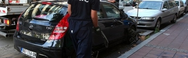Besni advokat ostavlja poruku radnicima parking servisa: "Slobodno pišite svaki dan po jednu kaznu"