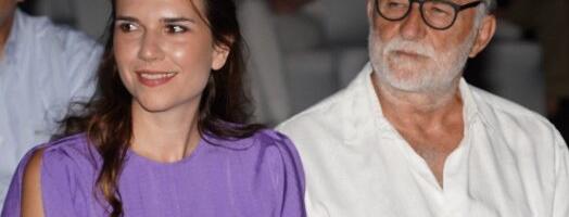 NIKADA NE BISTE POGODILI ŠTA JE ANICA LAZIĆ PO STRUCI! Svi je znaju kao uspešnu glumicu, A NJENA PROFESIJA JE SASVIM DRUGA - ŠOK!