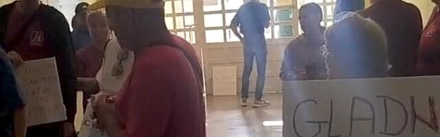 "Podrška radnicima “Stila”, plate koje kasne četiri meseca moraju biti isplaćene!"