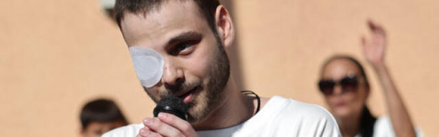 Алон Охел: „Годину и по дана сам био окован ланцима и намерно изгладњиван“