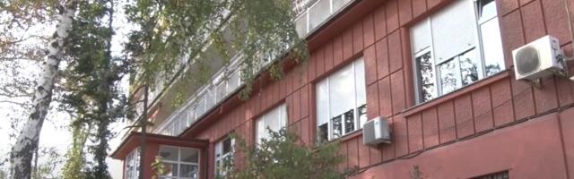 Lep gest Čukaričkog: Brđani posetili decu u Zvečanskoj i donirali novogodišnje poklone