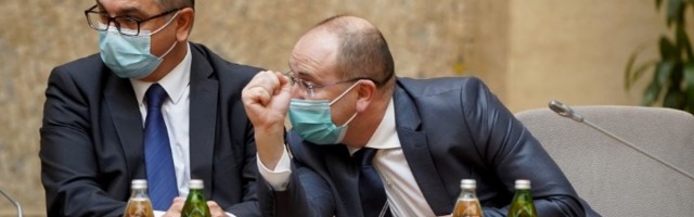 PCR test za revakcinisane na granici nije potreban