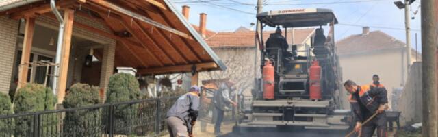 Asfaltirana Ulica Milenka Vukadinovića u Stanovu, najavljeni dalji radovi (FOTO)