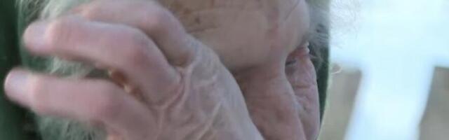 Psihički oboleo unuk pretio babi da će je udaviti! Mešao alhohol i tablete pa podivljao!