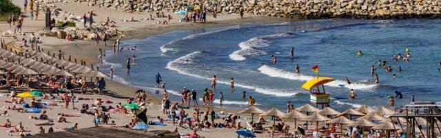 Šok fotka sa plaže na Jadranu! Ljudi ne mogu da veruju svojim očima (FOTO)