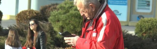 Penzioneri na meti teških prevaranata: Pozovu vas, donesu poklon, a onda...