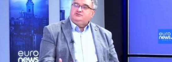 "OGRAĐIVANJE STUDENATA BLOKADERA OD DRUGIH IMA NEŠTO SEKTAŠKO U SEBI" Vukadinović: Za 12 godina video sam tri smene opozicije i nijednu smenu vlasti! (VIDEO)