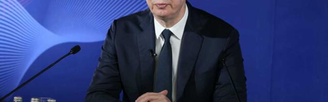 "NASTAVLJAMO ULAGANJE U VOJSKU I POLICIJU" Vučić: Svako ko pomisli da napadne Srbiju, mnogo puta će razmisliti o tome