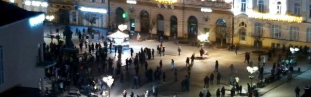N1 priznao da su se blokaderi raspali: Zgubidani iz ostalih gradova bojkotovali skup u Novom Sadu (VIDEO)