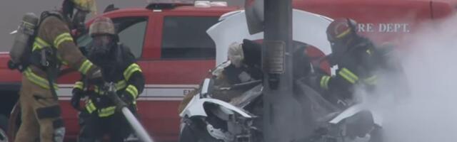 POTRAGA ZA PIROMANIMA IZ ZEMUNA: Zapalili jedan automobil, vatra se proširila na još dva!