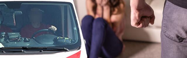 Jezivo porodično nasilje u Zemunu: Suprug i svekar napali ženu u dvorištu porodične kuće!