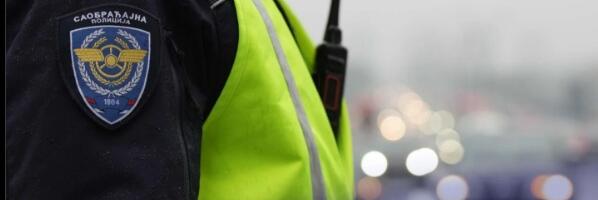 Osumnjičen da je vozio kamion sa prikolicom pod dejstvom narkotika kroz naseljeno mesto 121 km/h