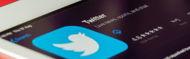 Lj. Smajlović: Tviter etiketira medije koji nisu na usluzi Americi