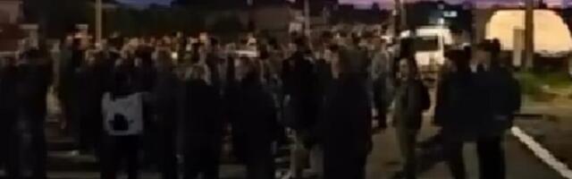 Na skupu u Obrenovcu infiltrirani SNS-ovci koji imaju specijalni zadatak