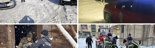 Vanredna situacija zbog snega u devet gradova: Više od 190 vatrogasaca i 85 vozila na terenu širom Srbije