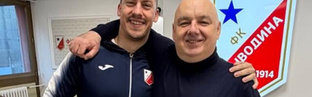 "Predsedniče, 5:0": Baka Prase ponovo "ludovao" uz Vošu, poznati Jutjuber postao prava talija Novosađanima