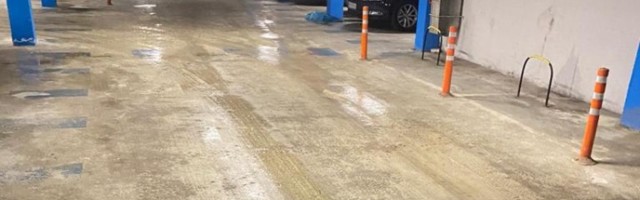 U Vesićevim garažama može da se igra vaterpolo (FOTO)