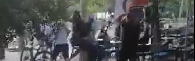 NAVIJAČKI RAT U TIRANI: KRVAVI PIR - Tuča Albanaca, Italijana, Holanđana i ŽESTOKI NAPADI na POLICIJU! (VIDEO)